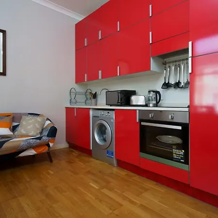 Cosy Close To The Nyugati Train Station Apartman Budapest