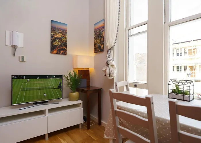 Apartment Cosy Close To The Nyugati Train Station Budapest